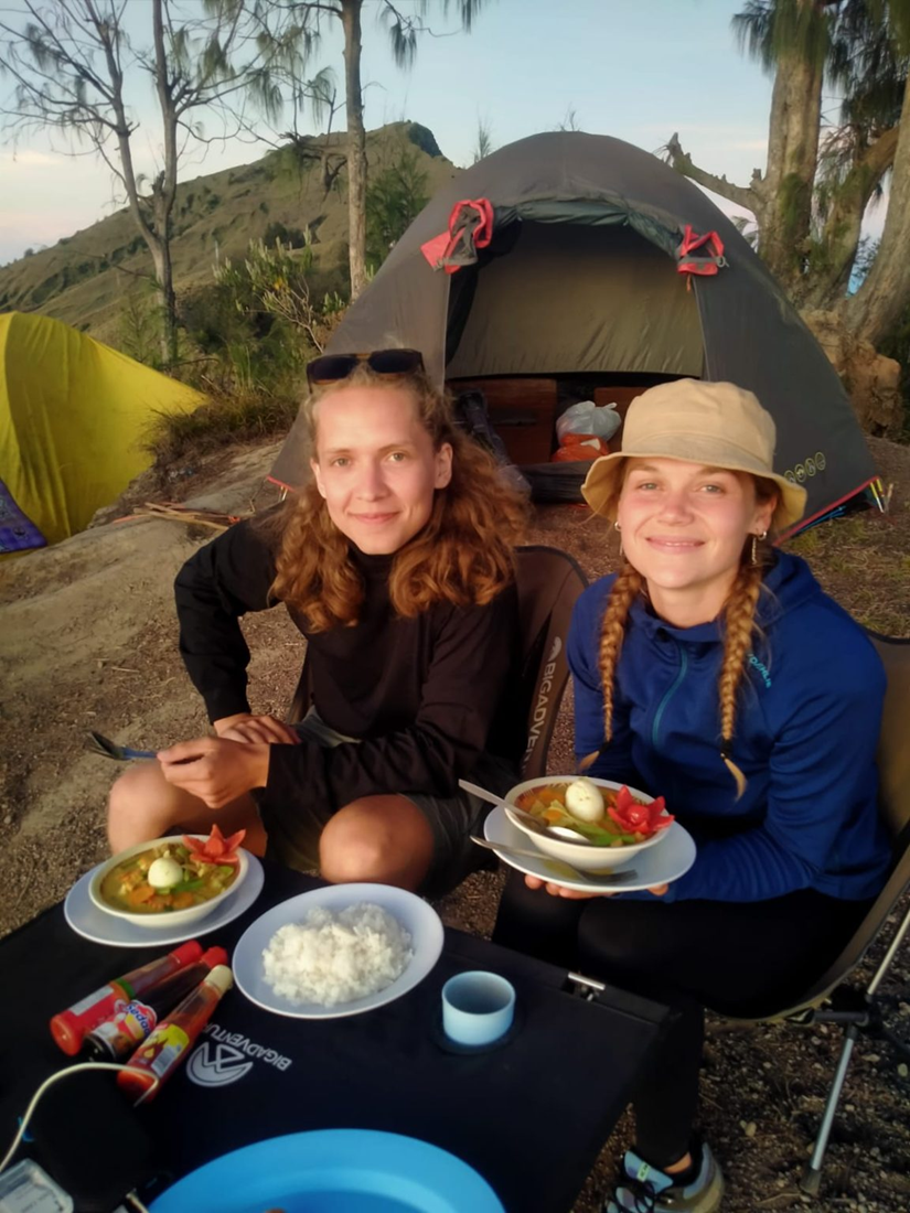 mendaki 2 hari rinjani